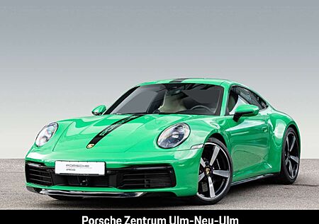 Porsche 992 911 Carrera S nur 8.900 km Heritage Design