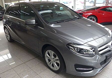 Mercedes-Benz B 200 B -Klasse d Urban Score-LEDER -NAVI