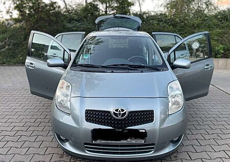 Toyota Yaris 1.0 VVT-i