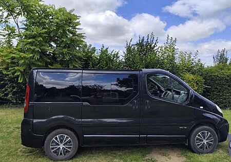 Nissan Primastar Avantour L1H1 2.8t (7 Sitze)
