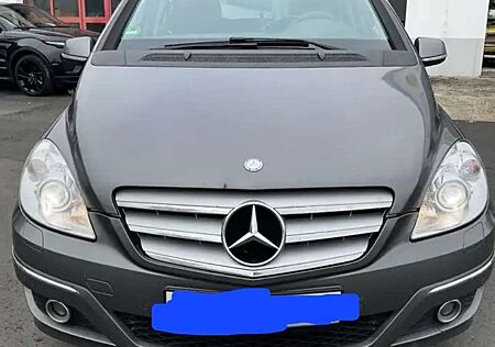 Mercedes-Benz B 170 NGT BlueEFFICIENCY Autotronic