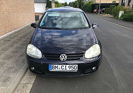 VW Golf Volkswagen +V++5-Türer+1.6+Trendline