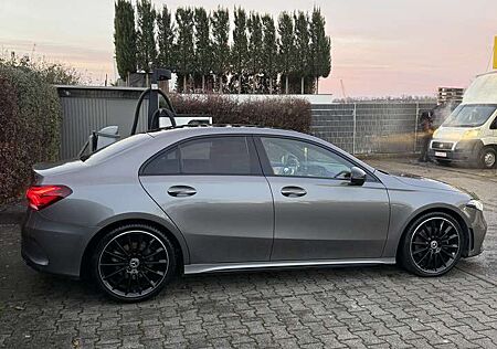 Mercedes-Benz A 220 d 8G-DCT AMG Line