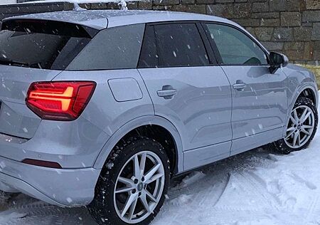 Audi Q2 1.4 TFSI S tronic sport 150 PS