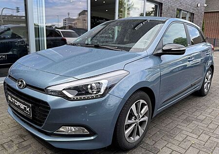 Hyundai i20 1.0 T-GDI blue Passion NAVI LED LenkHeizung