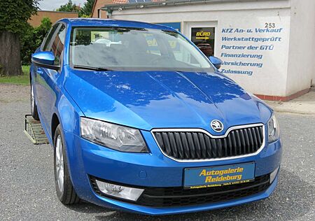 Skoda Octavia Ambition 2.Hd. TOP!! Klima!! SHZ.!!Sparsam!