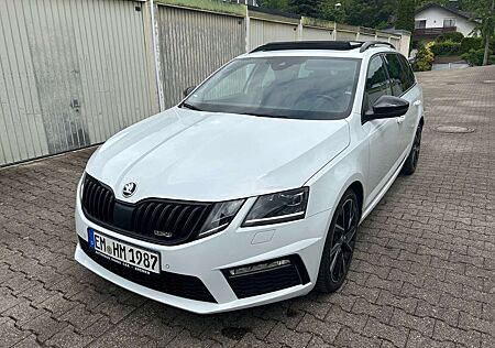 Skoda Octavia Combi 2.0 TDI DSG RS