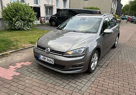 VW Golf Volkswagen 1.6 TDI BlueMotion Technology DSG Trendline