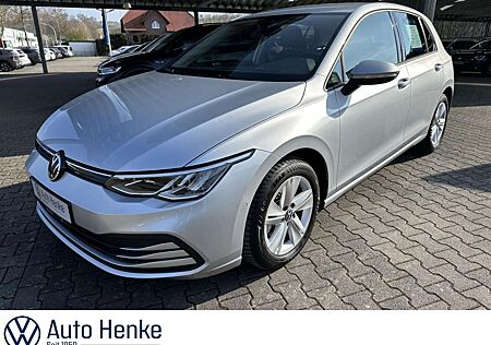 VW Golf Volkswagen VIII 1.5 eTSI DSG LIFE + DISCOVER PRO + ACC + Gara