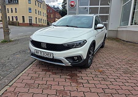 Fiat Tipo gebraucht kaufen Fiat Tipo Cross Hatchback 1.6 130PS LED/SHZ/Kamera