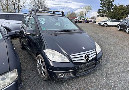 Mercedes-Benz A 200 (169.033) Avantgarde