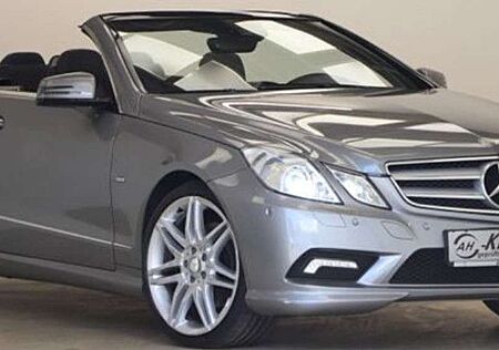 Mercedes-Benz E 350 CGI 292PS AMG-Line Cabrio Navi Airscarf
