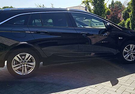 Opel Astra 1.6 D (CDTI) Start/Stop Sports Tourer Edition