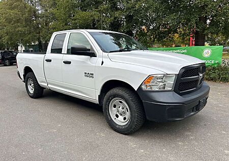 Dodge RAM 1500 4x4 V6