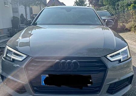 Audi A4 Avant 2.0 TFSI sport ultra+AHK+Navi+S-Line Bl