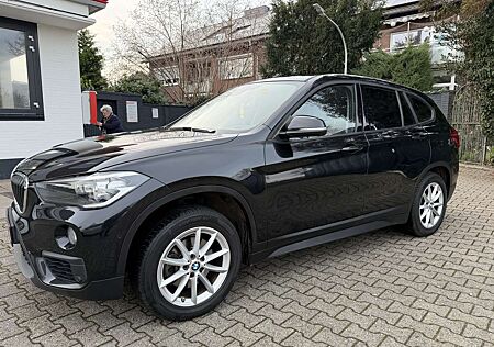 BMW X1 sDrive 18 d Advantage 1.Hand Allwetterreifen