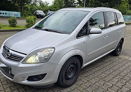 Opel Zafira 1.8 Automatik Benzin / Flüssiggas