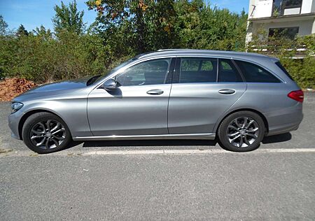 Mercedes-Benz C 220 (BlueTEC) d T 7G-TRONIC Avantgarde
