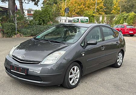 Toyota Prius Basis 1.5 Hybrid Klimaautomatik
