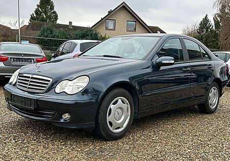 Mercedes-Benz C 200 Scheckheft Automatik AHK Klima 8xBereift