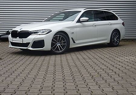 BMW 530 e xDrive Tour. M Sport Laser HuD HiFi Kamera