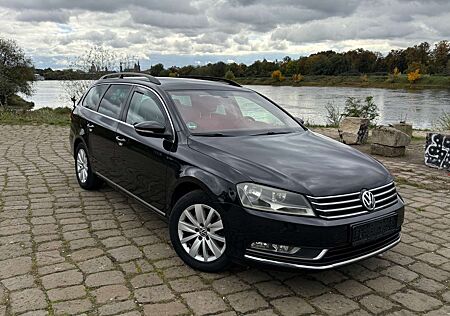 VW Passat Variant Volkswagen 2.0 TDI 2x PDC Massage BT SHZ