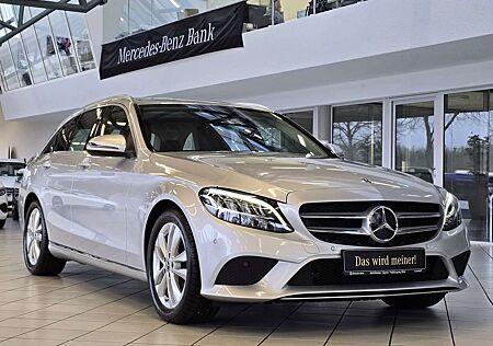 Mercedes-Benz C 200 T Avantgarde STANDHEIZUNG+KAMERA+LED+NAVI+