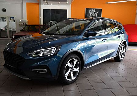 Ford Focus Turnier Active 1,5TDCI LED NAVI PDC