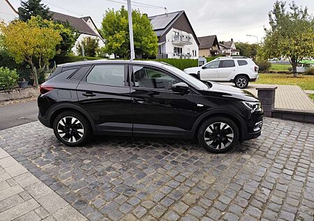 Opel Grandland X 1.2 Start/Stop Business Edition