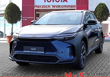 Toyota bZ4X FWD 4x2 Comfort Paket NAVI LED