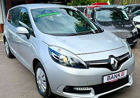 Renault Scenic III Grand Expression. Neue Zahnriemen