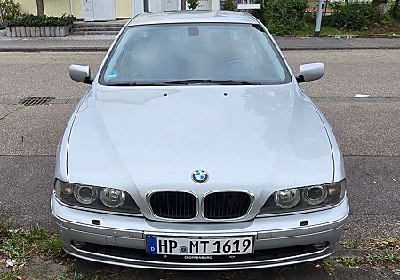 BMW 520i 520