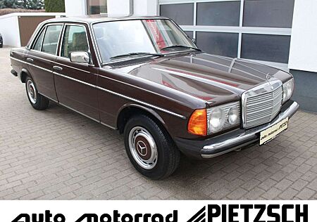 Mercedes-Benz 230 Automatik Schiebedach