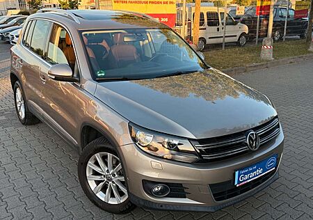 VW Tiguan Volkswagen Sport & Style BMT 4Motion*PANO*LEDER*VOLL