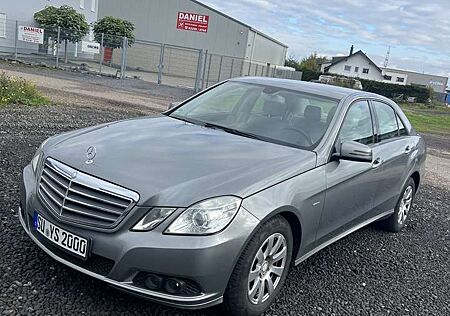 Mercedes-Benz E 350 CGI 7G-TRONIC Elegance