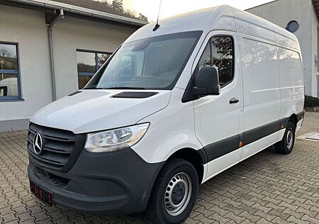 Mercedes-Benz Sprinter Kasten L2H2 319 CDI 3.0d V6 RWD Sortimo