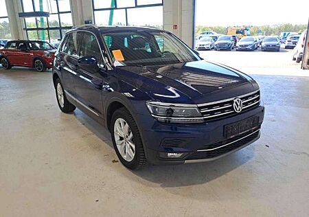 VW Tiguan Volkswagen Highline 2.0 TDI 4Motion ACC*
