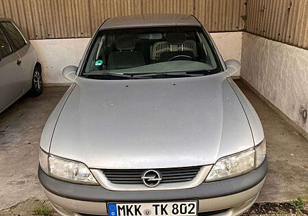 Opel Vectra 1.6