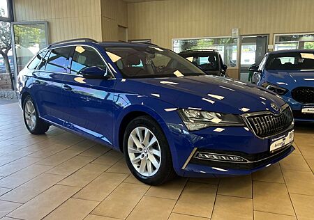 Skoda Superb Ambition iV*Plug-in*R.Cam*Navi*CarPlay