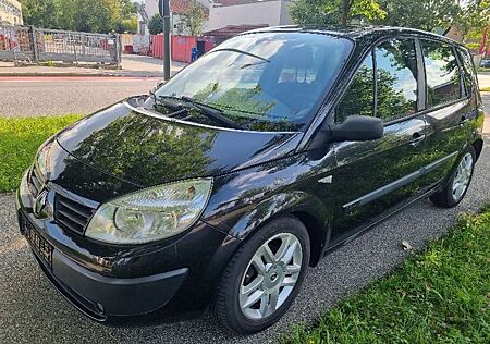 Renault Scenic 1.6 16V Exception