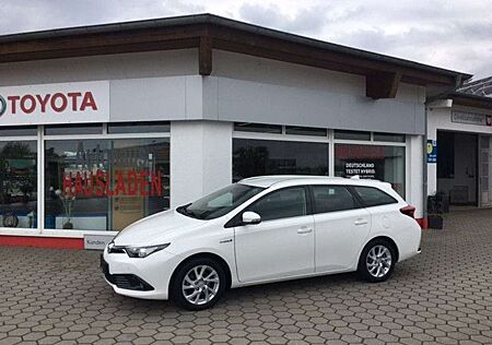Toyota Auris Hybrid Comfort