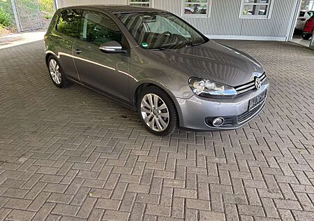 VW Golf Volkswagen Highline, Alcantara, Sitzheizung, Alu, Navi, etc..