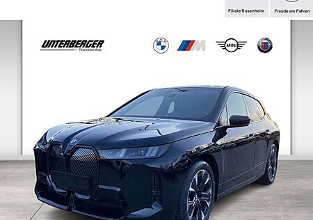 BMW iX xDrive45 M Sportpaket HK HiFi DAB LED Shz