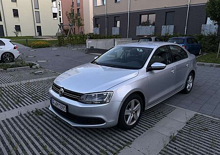 VW Jetta Volkswagen 1.2 TSI Comfortline