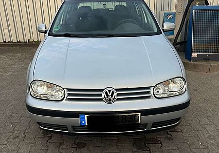VW Golf Volkswagen 1.4 Special