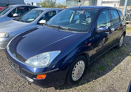 Ford Focus Lim. Ghia