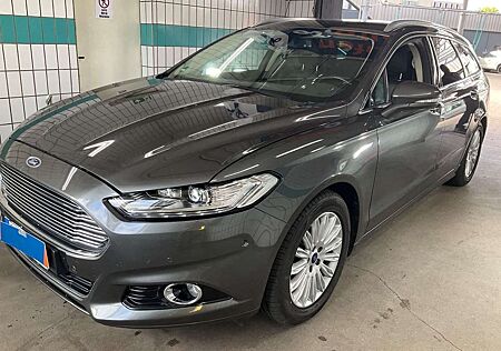 Ford Mondeo TITANIUM+RATENKAUF OHNE BANK+TÜV NEU+AUTOMATIK