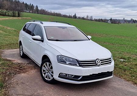 VW Passat Variant Volkswagen 2.0 TDI BlueMotion Technology Exclusive