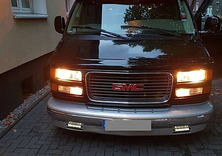 Chevrolet Chevy Van