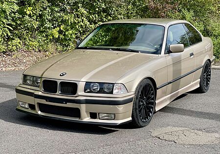 BMW 325i 325